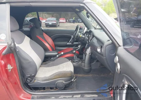 2007 Mini Cooper from USA, damaged, VIN WMWRF33597TF66861